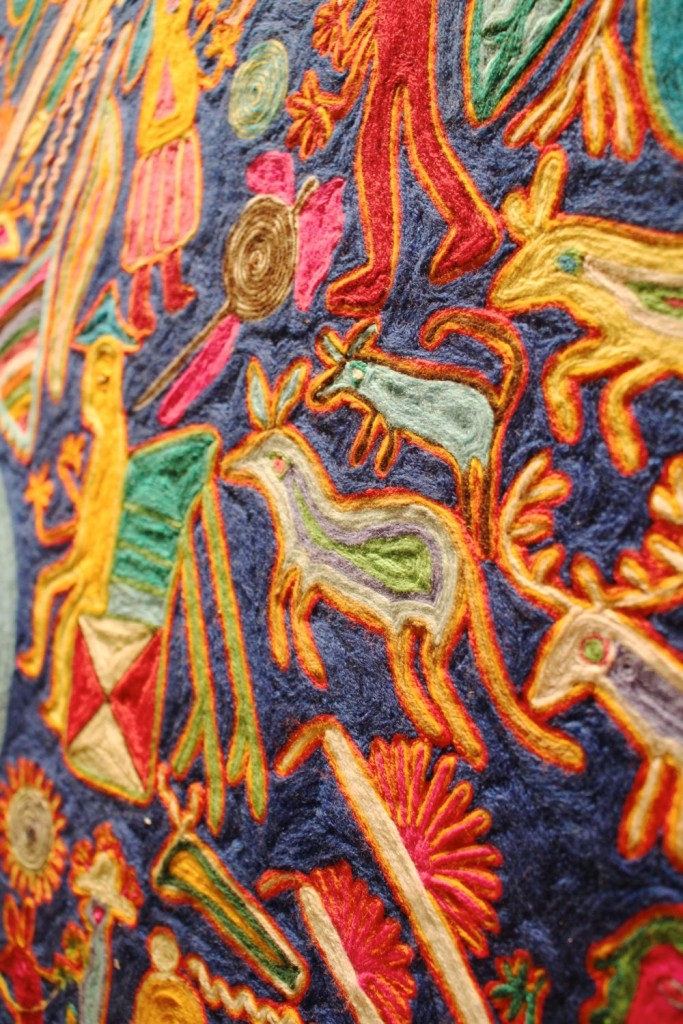 Exposition textiles Les Mayas à l'Aiguille en Fête 2016